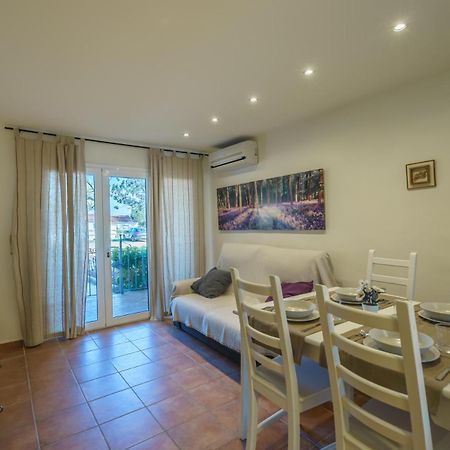 Ca-4 Calella De Palafrugell 4 Pax Apartman Kültér fotó