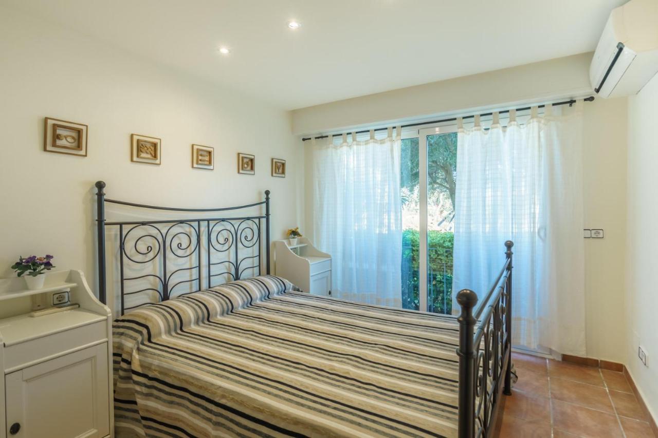 Ca-4 Calella De Palafrugell 4 Pax Apartman Kültér fotó
